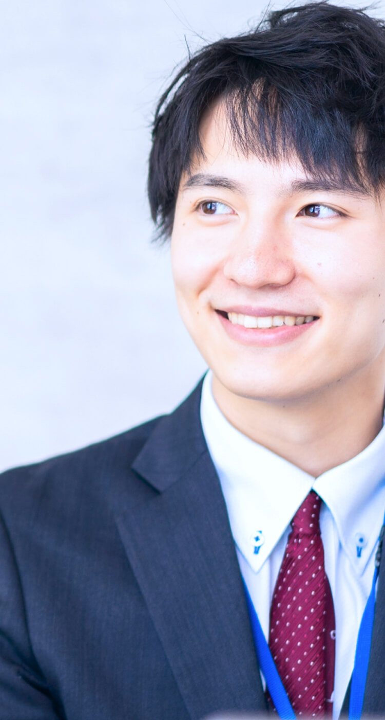 笑顔の男性